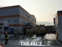  천안 풍세산단 배터리 제조공장서 불… 인명피해 없어