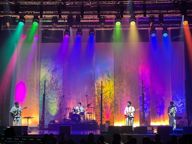 밴드 SURL이 지난 9~11일 3일간 서울 노들섬 라이브하우스에서 단독 콘서트 Colors를 개최했다. 신인 밴드 이상의 존재감을 확인시켜준 무대였다. /해피로봇레코드 제공