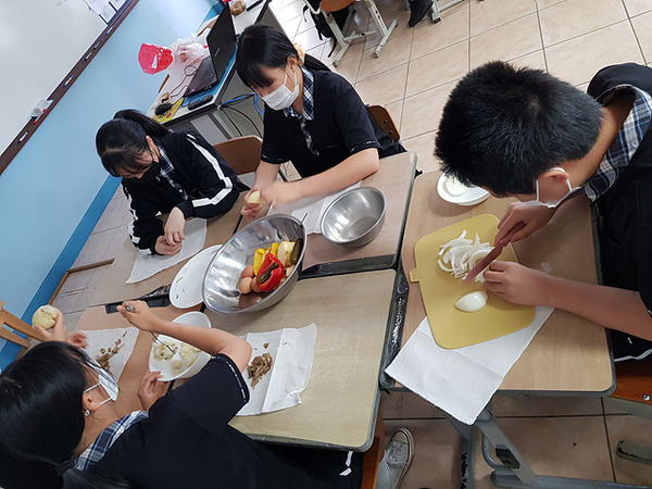 세화중학교가 기후 변화에 따른 우리의 대응 및 안전한 먹거리 체험활동을 진행했다. / 제주도교육청 제공