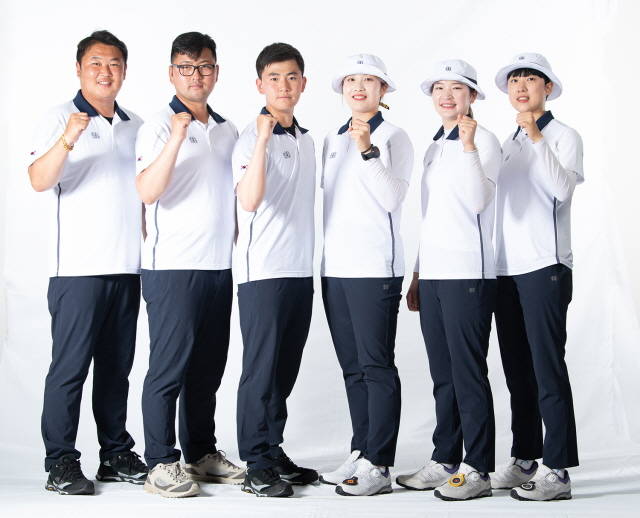 코오롱FnC의 코오롱스포츠와 왁이 2020 도쿄올림픽 양궁·골프 국가대표 유니폼을 제작 지원한다. /코오롱FnC 제공