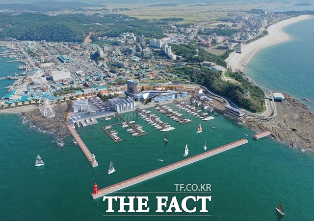보령시는 해양레저 복합단지인 보령 마리나 항만 건설을 민간 사업으로 추진한다. 사진은 항만 조감도/ 보령=이병렬기자