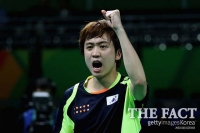  탁구 남자단식 정영식, 16강행…티모 볼과 8강 다툼