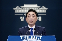  [속보] 靑, 남북 통신 연락선 복원…'남북관계 발전에 긍정적'