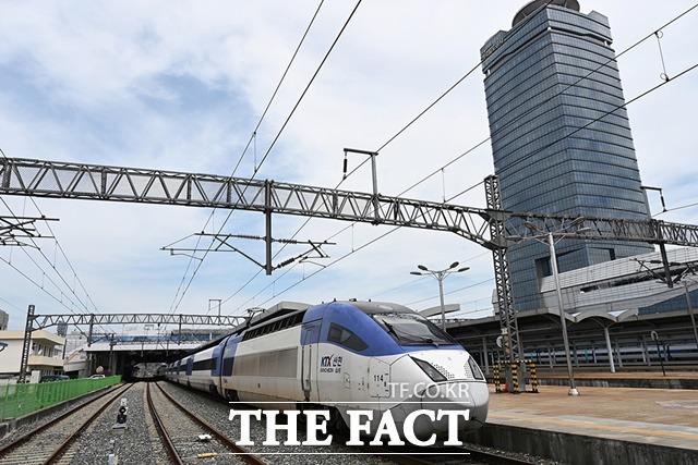 한국철도는 하반기 신입 사원 600명을 공개 채용한다. / 한국철도 제공