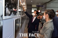  개천예술제 70년 회고 특별 기념전…27일까지 진주시청서