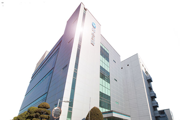 에스티팜은 테라젠바이오와 신항원 mRNA 항암백신의 공동 연구개발 및 CDMO 협력에 관한 MOU를 체결했다고 17일 밝혔다. /에스티팜 제공