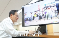  손태승 우리금융 회장, 메타버스로 디지털 소통 경영 나섰다