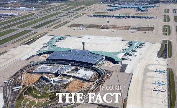 인천국제공항 제2여객터미널 전경/더팩트DB