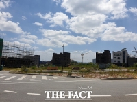  [뜨는 오송, 대책없는 공공행정 ①] 피난통로 없는 불법 ‘다가구주택’... 무법천지(영상)