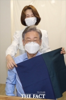  민주당 이재명의 '민주당스러운 퍼스널 컬러' [TF사진관]