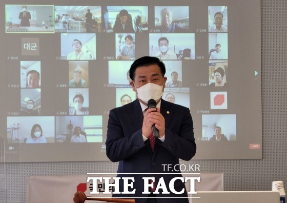 국민의힘 부산시당은 지난달 21일 오전 시당 운영위원회를 열고 백종헌 금정구 국회의원을 신임 시당위원장으로 선출했다./국민의힘 부산시당 제공.