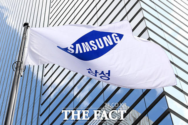 삼성이 반도체·바이오·ICT 사업과 관련해 향후 3년간 투자 규모를 총 240조 원으로 확대한다고 24일 밝혔다. /남용희 기자