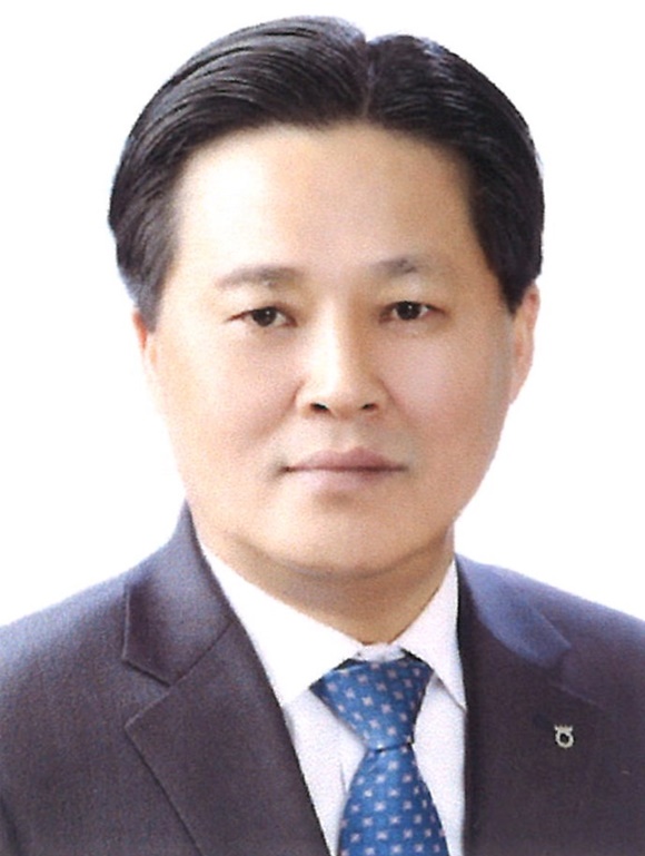 최광수 NH저축은행 대표는 이달 실시한 부서장 회의에서 고객이 믿고 찾을 수 있는 초우량 저축은행으로 도약하겠다고 말했다. /NH저축은행 제공
