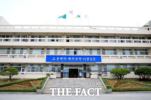 울진군은 발전소 주변지역에 거주하는 주민의 소득증대와 주거환경개선, 기타 생활안정 등을 돕기 위해 지난 17일까지 ‘2021년도 하반기 주민복지지원사업 융자지원’ 신청을 받는다. /울진군제공