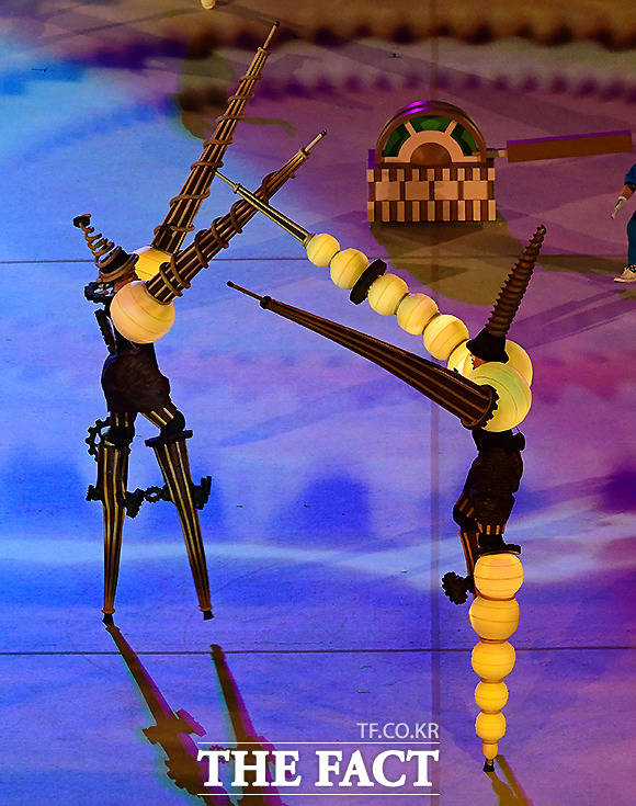 이번 개회식 공연은 우리에겐 날개가 있다(We have wings)라는 주제로 어떠한 시련에서도 포기하지 않는 패럴림픽 선수들의 용기와 의지를 표현했다. /도쿄=사진공동취재단