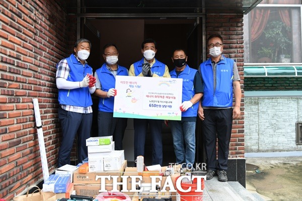 안산시에너지나눔봉사단, 에너지 취약계층 집수리 재능기부/안산시제공