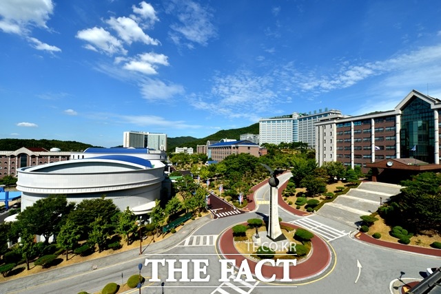 백석대가 충남도의 ‘충청남도인생이모작지원센터’ 수탁기관으로 선정됐다. 백석대학교 전경. / 백석대학교 제공