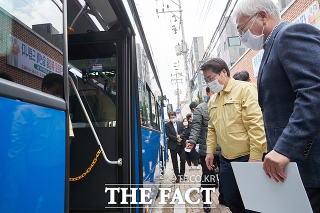 아산시가 내년 1월 1일부터 ‘수도권 전철-시내버스 환승할인제’를 전면 시행한다. / 아산시 제공