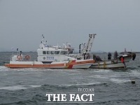  군산 앞바다서 주말 표류선박 사고 4건 발생…36명 구조