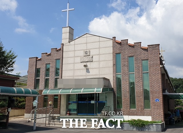 충남 아산의 한 교회에서 집단감염이 발생해 폐쇄됐다. / 아산=김아영 기자