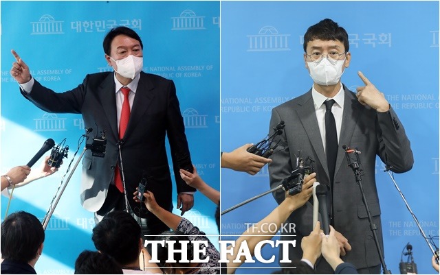 윤석열 전 검찰총과 김웅 국민의힘 국회의원은 8일 고발 사주 의혹과 관련해 각자 기자회견을 열었다. 관심이 쏠린 제보자에 대해 두 사람은 신뢰할 수 없는 인물이라고 평가했다. /이선화 기자