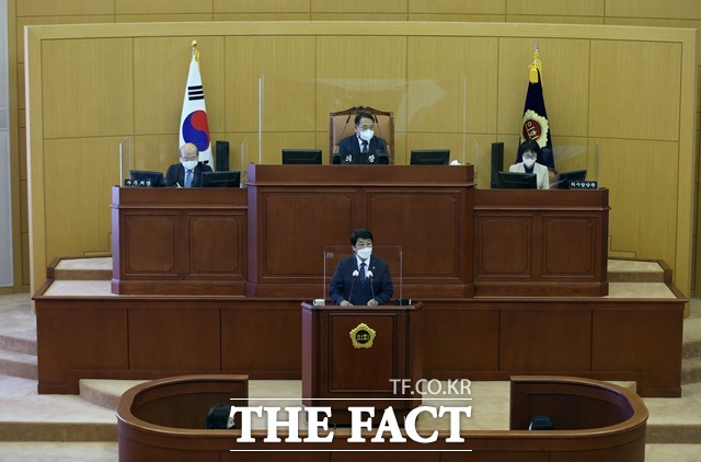 김찬술 대전시의원이 9일 본회의장에서 시정 질의를 하고 있다. / 대전시의회 제공