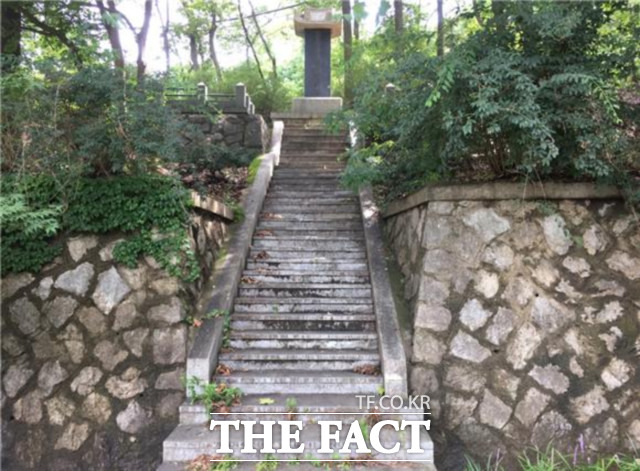 대전 보문산에 있는 을유해방기념비 / 대전시 제공