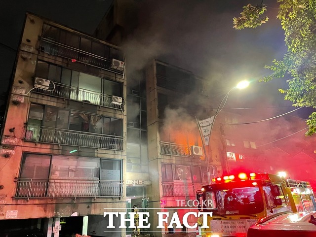 23일 대구 달서구에서 크고 작은 불이 났다. 사진은 본 내용과 관계없음./더팩트DB