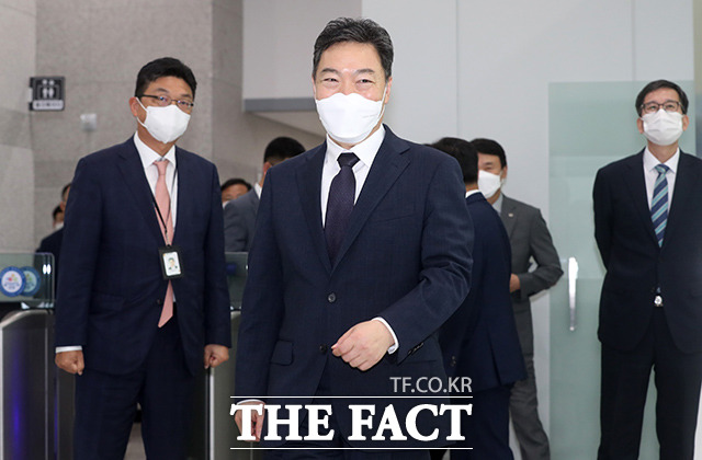 김오수 검찰총장은 1재판부 1검사는 수사검사의 공판 참여를 막기위한 제도가 아니라고 29일 밝혔다./이선화 기자