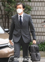  김병욱 ''무위도식' 조국, 서울대로부터 5600만 원 받아'