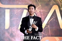  [2021 TMA] 임영웅, '팬앤스타 최다득표 남자부문' 수상…올해 3관왕