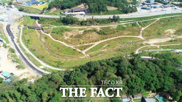 남원시는 약60억을 투입, 도시개발로 인해 훼손된 부지를 생태공간으로 복원해 도시생태계 연속성 유지와 생태적 기능 향상을 위해 향교공원-광치천 도시생태축을 복원하는 사업을 22년부터 23년까지 실시한다. /남원시 제공