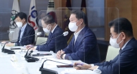  최태원 '탄소중립, 기업 힘으론 역부족…정부가 적극 지원해야'