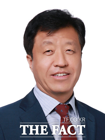 이흥주 한국전력 상임 이사 겸 해외 원전본부장(부사장)