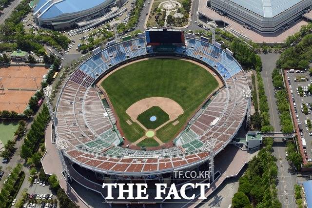 부산 동래구 사직야구장. /부산시 제공
