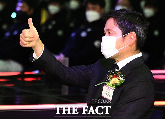 27일 더트 등 외신 보도에 따르면 정용진 신세계그룹 부회장이 미국 캘리포니아주 베벌리힐스에 있는 고급 저택을 매입했다. /이선화 기자