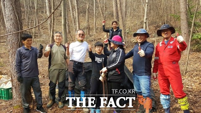 전북 진안군은 한 산골마을에 정착한 귀농인들이 원주민과 힘을 모아 마을에 활력을 불어넣고 있어 화제가 되고 있다고 28일 밝혔다. /진안군 제공
