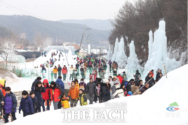 청양군 알프스마을의 눈꽃 축제 장면./청양군청 홈페이지