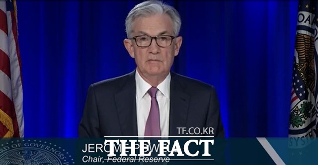 제롬 파월 미국연방준비제도(Fed) 의장이 3일(현지시각) 미국 연방공개시장위원회(FOMC) 직후 기자회견에서 발언하고 있다./미국연방준비제도