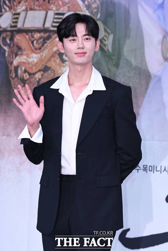 배우 이지훈이 스폰서 촬영장 갑질 논란에 휩싸인 가운데 제작진이 이지훈이 지인과 스태프가 마찰이 생긴 것에 대한 죄송한 마음을 전해왔다고 밝혔다. /더팩트 DB