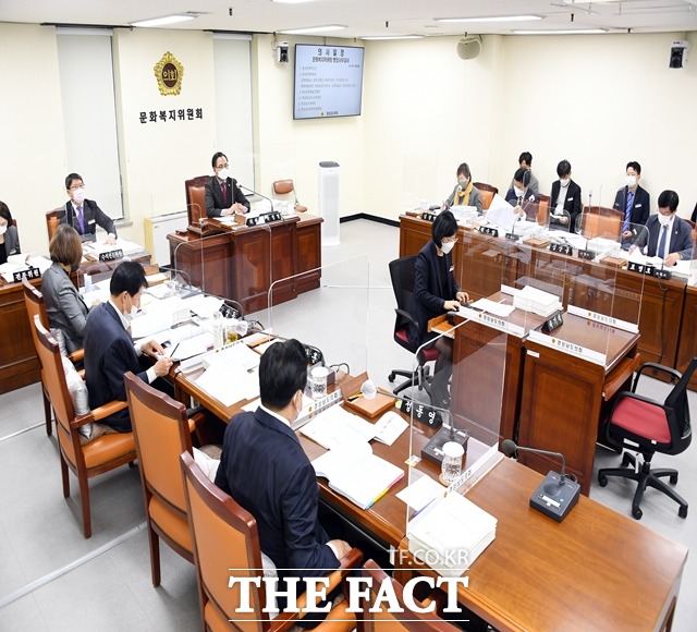 8일 경남도의회에서 열린 문화복지위원회 행정사무감사./경남도의회 제공