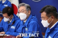  이재명, 홍남기 때리기 '따뜻한 방안에서 예산 삭감…현장 가봐라'