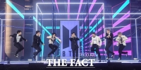  방탄소년단, 지난해 이어 올해도 'MTV EMA' 4관왕