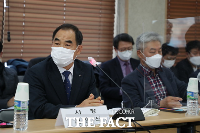농어촌공사 김인식 사장이 간담회에서 발언하고 있다. / 농어촌공사 제공