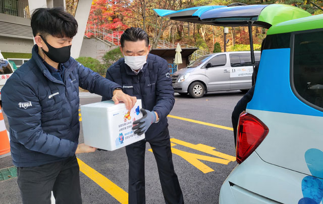  하이트진로, 국산 재료로 만든 김장김치 1만5000kg 나눔