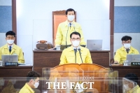  장충남 군수 '내년 해저터널 사업 통한 비상 시작될 것'