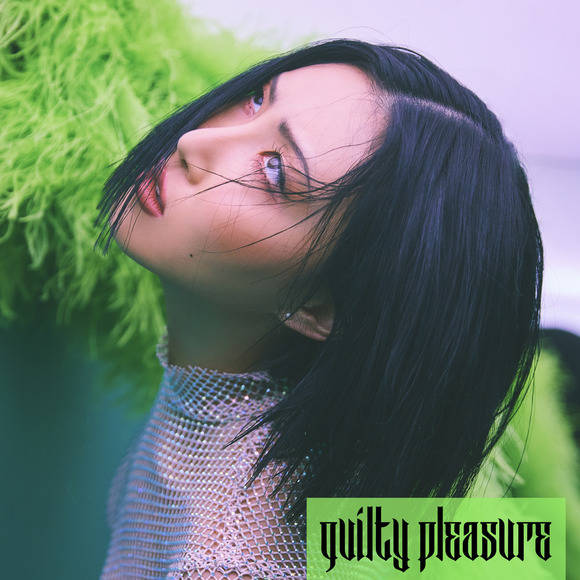 화사가 24일 두 번째 싱글 앨범 Guilty Pleasure를 발매한다. 지난해 6월 발매된 미니 1집 Maria 이후 1년 5개월 만의 솔로 컴백이다. /RBW 제공