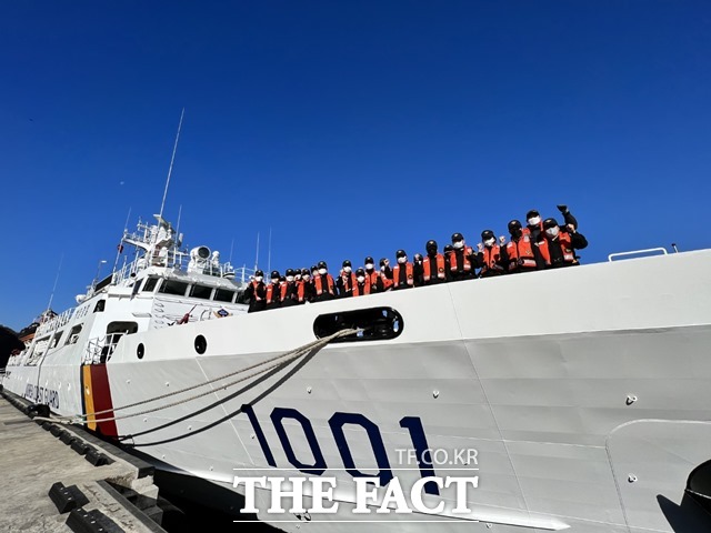 군산해양경찰서는 1000t급 경비함인 한강1호가 서해지방해양경찰청 최우수 경비함정으로 선발됐다고 30일 밝혔다. /군산해경 제공