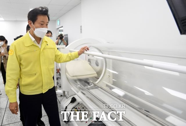 서울시 병상 가동률이 처음으로 90%를 넘어선 가운데 시는 서울시립병원을 총동원해 비상상황에 대응하겠다고 밝혔다. /이새롬 기자
