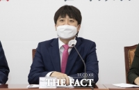  '잠적인 듯 잠적 아닌 행보' 이준석, 잠행 사흘째 제주행